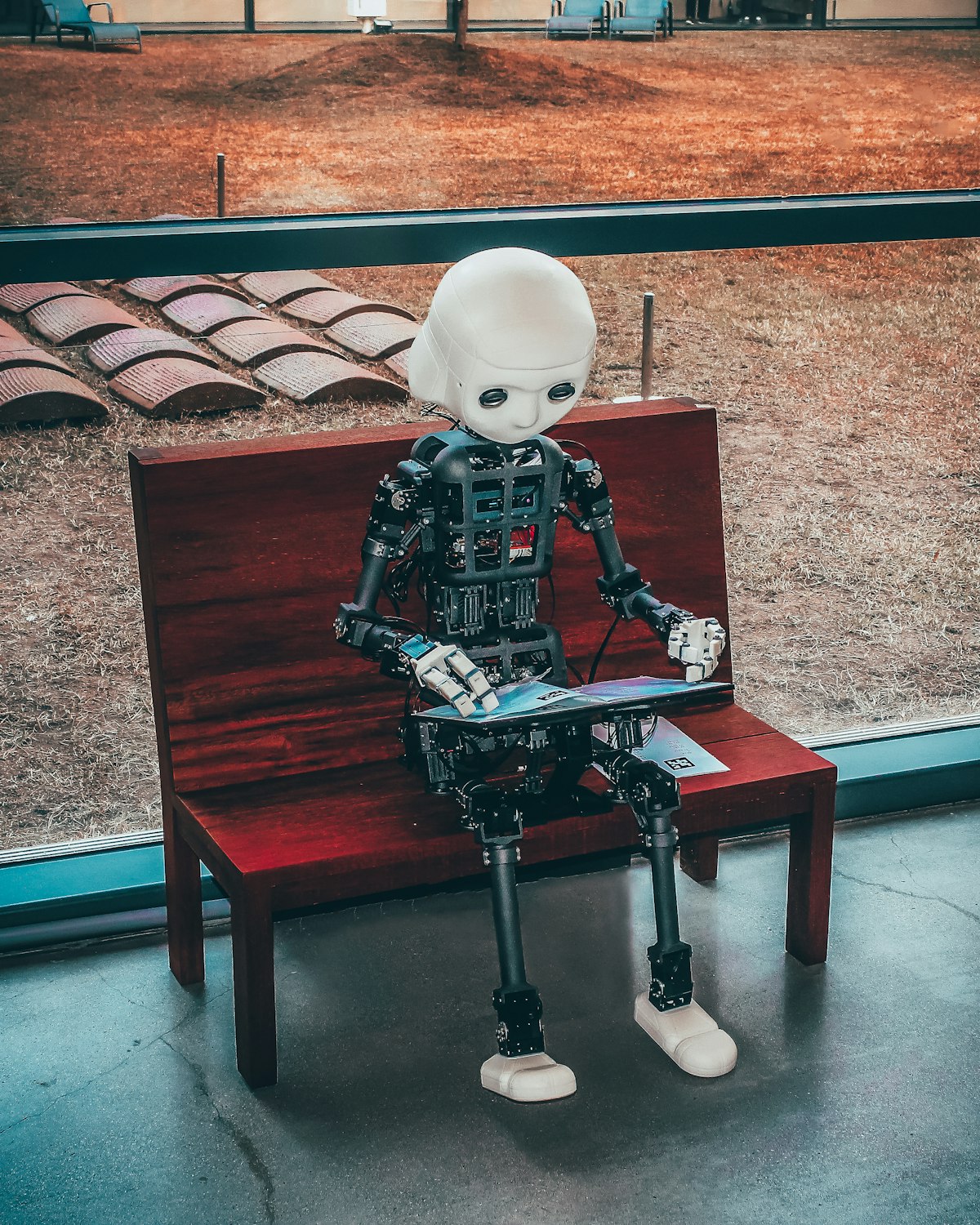 Transforming Email Outreach with AI Sales Assistants to Maximize Productivity - Flowgenn AI Blog
